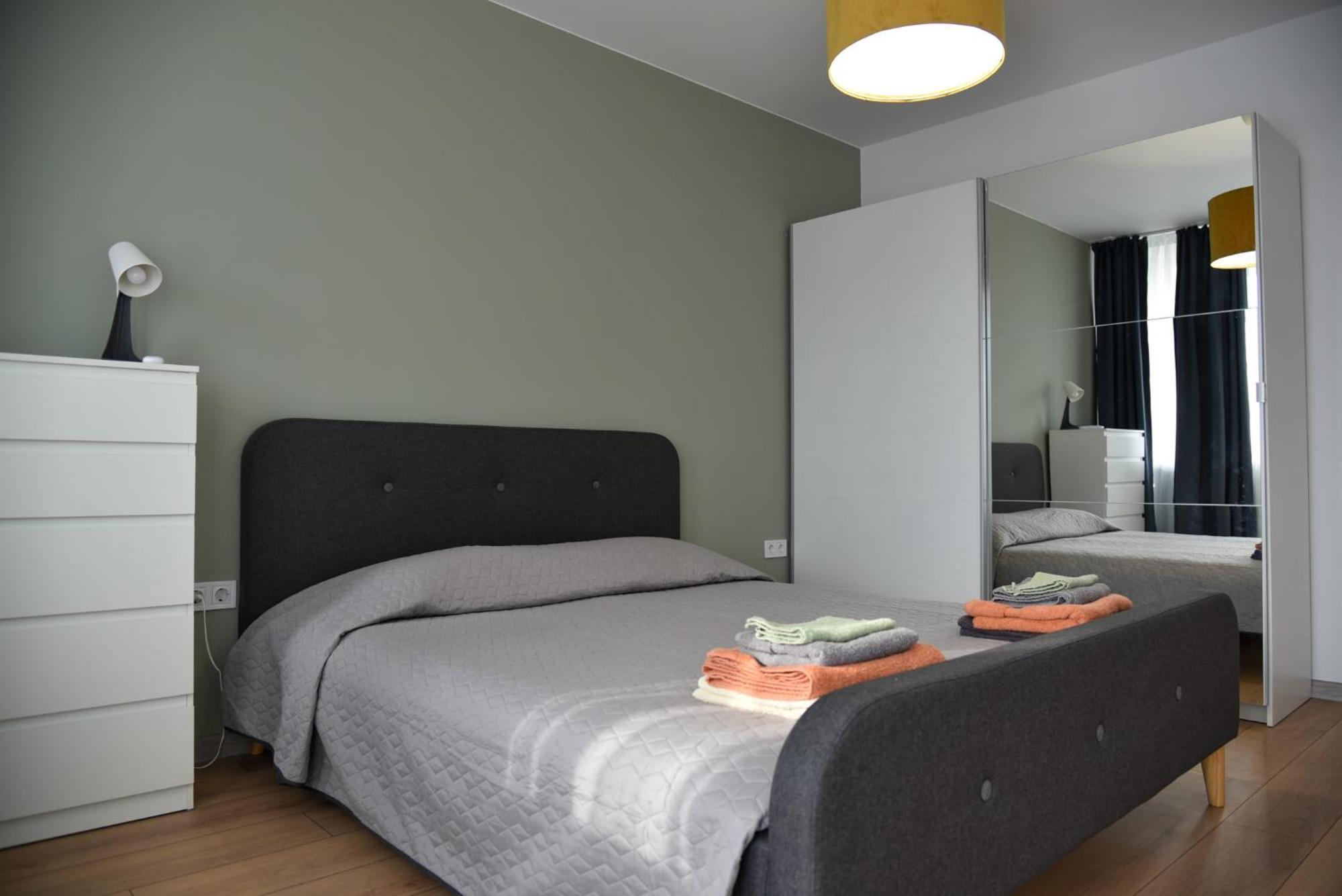Sunlit Elegance Escape Apartment Varna Exterior photo